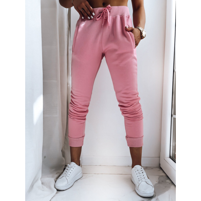Spodnie damskie dresowe FITS różowe Dstreet UY0551z