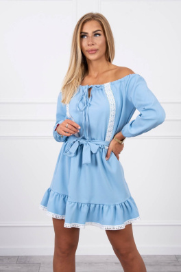 Off-the-shoulder dress and lace blue