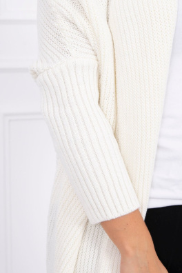 Sweter z nietoperzowym rękawem ecru