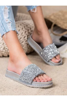 KLAPKI NA PLATFORMIE VINCEZA